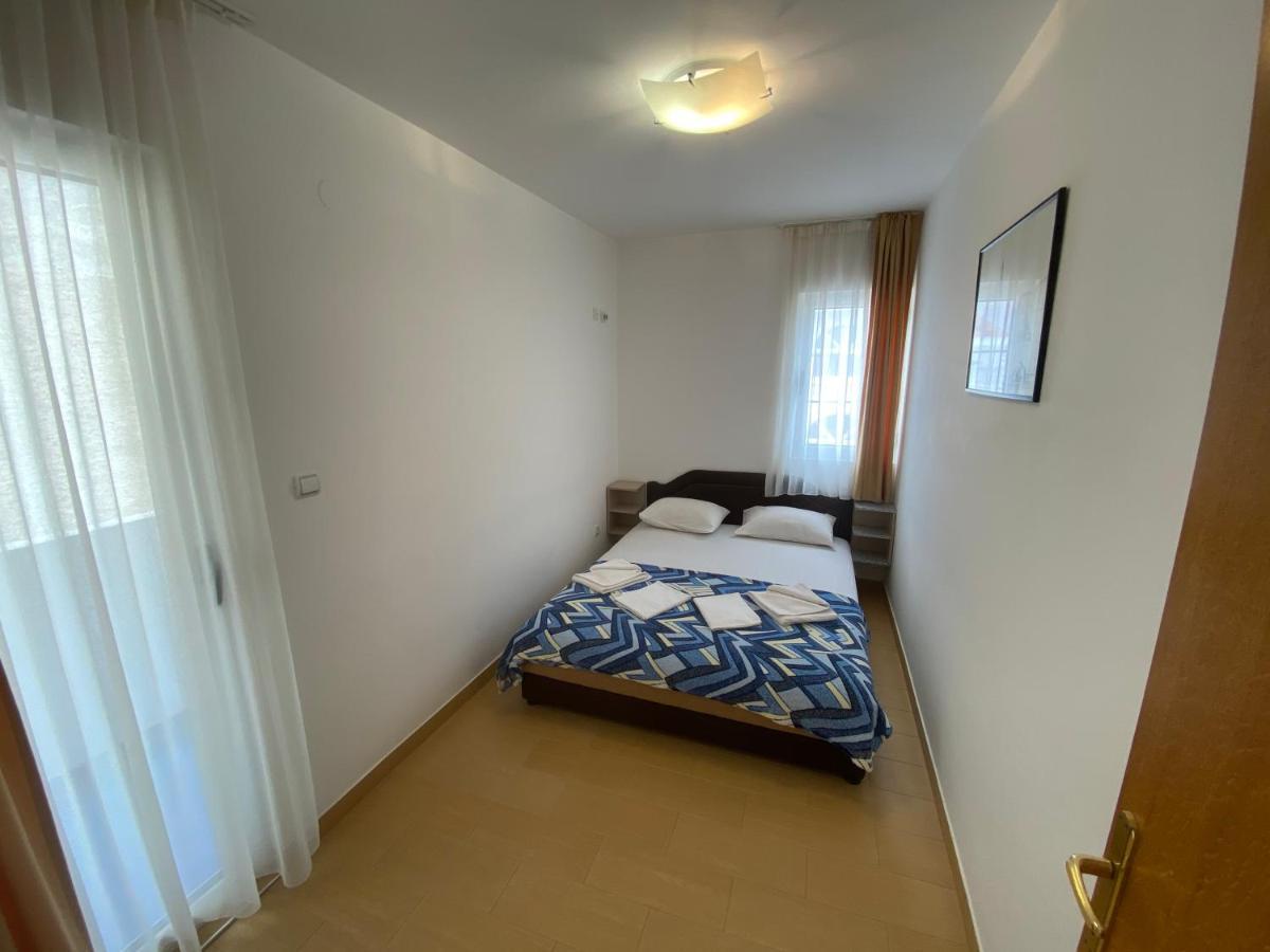 Azzuro Apartments Budva Exteriör bild
