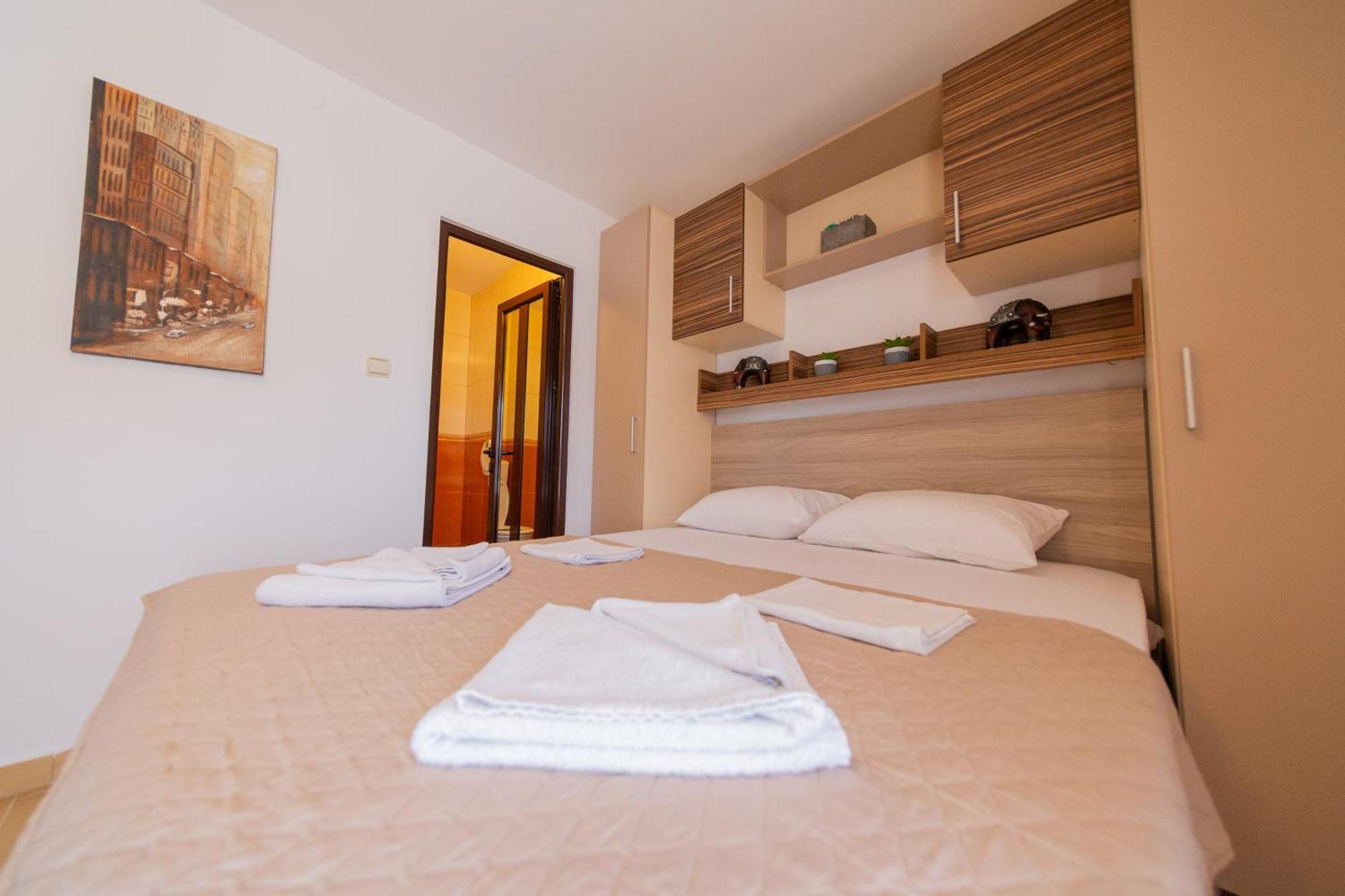 Azzuro Apartments Budva Exteriör bild